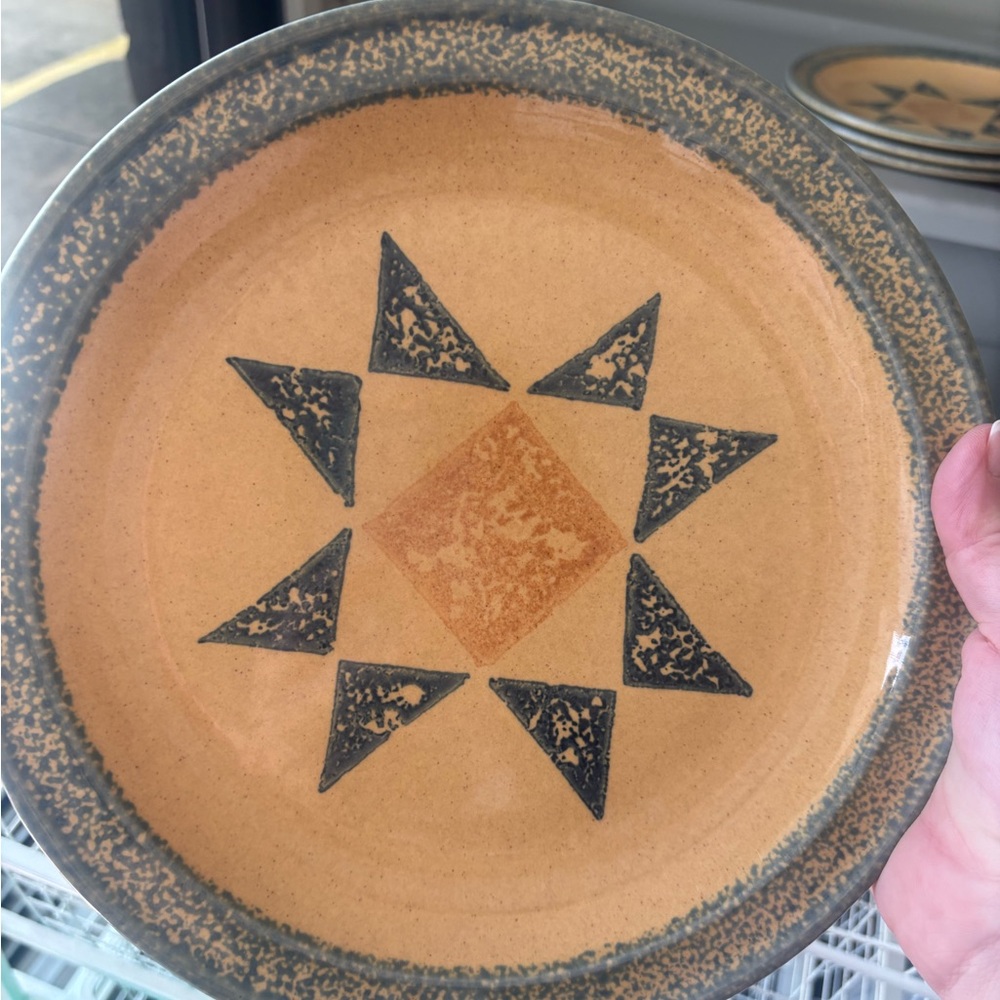 Pfaltzgraff Americana Plates - Set of 2